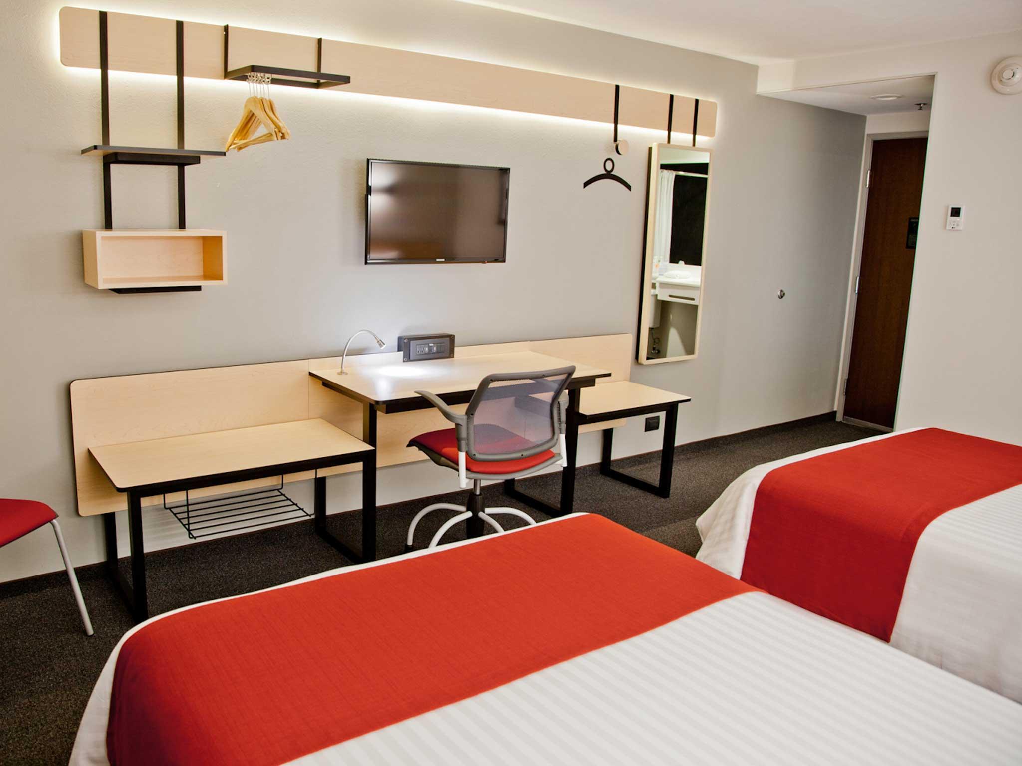 City Express By Marriott Ciudad De Mexico Plaza Central Екстериор снимка