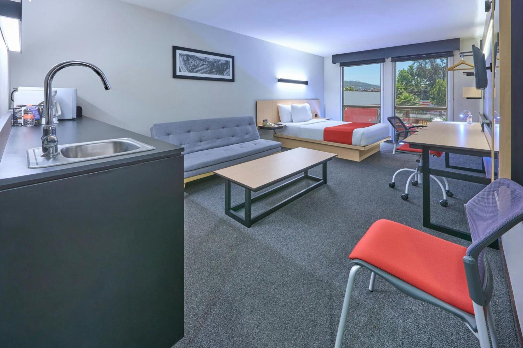 City Express By Marriott Ciudad De Mexico Plaza Central Екстериор снимка